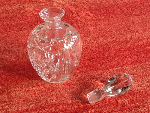Glaskaraffe mit deckel